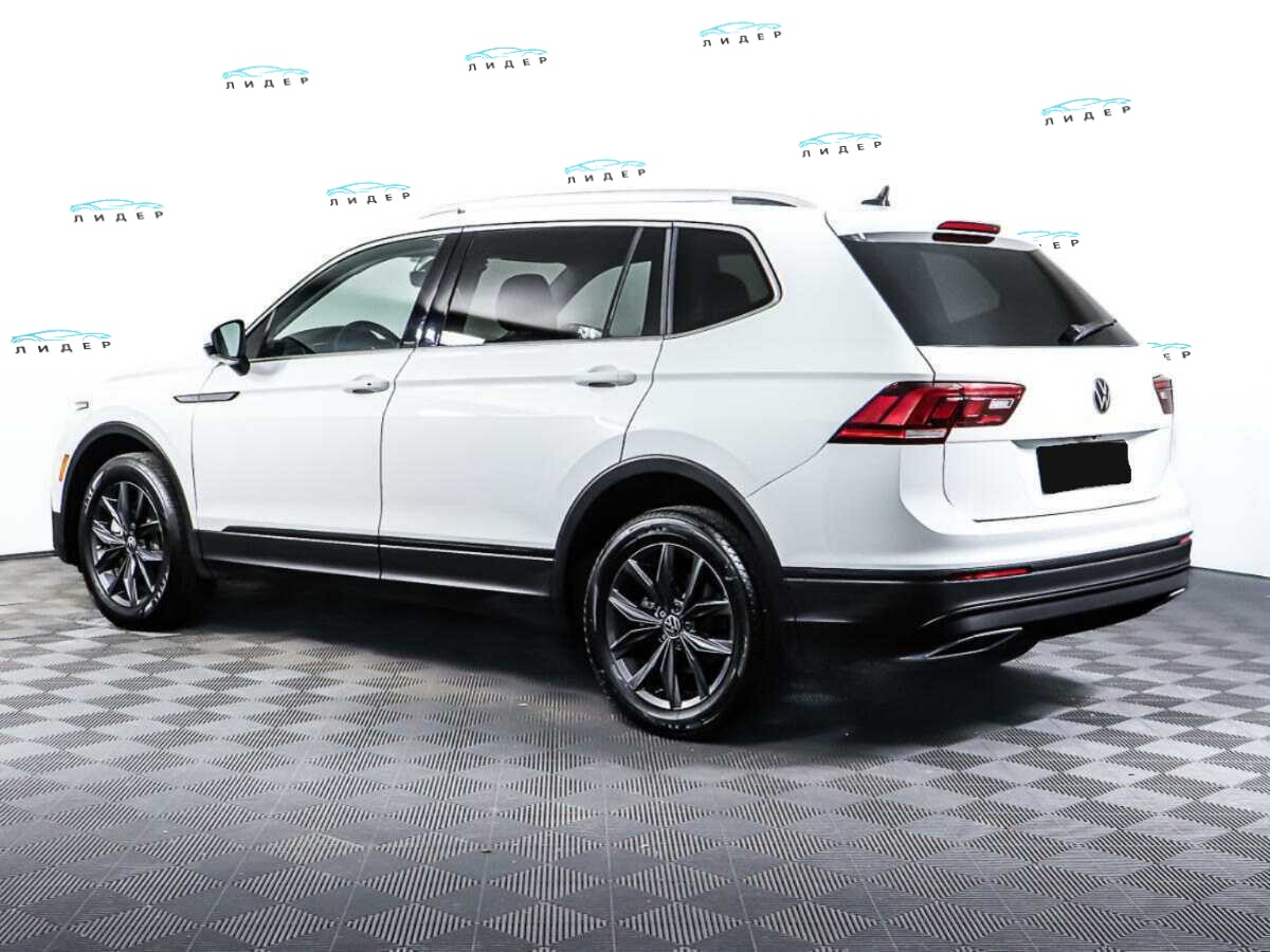 Б/У Фольксваген Тигуан 2022 года. Фото: #6