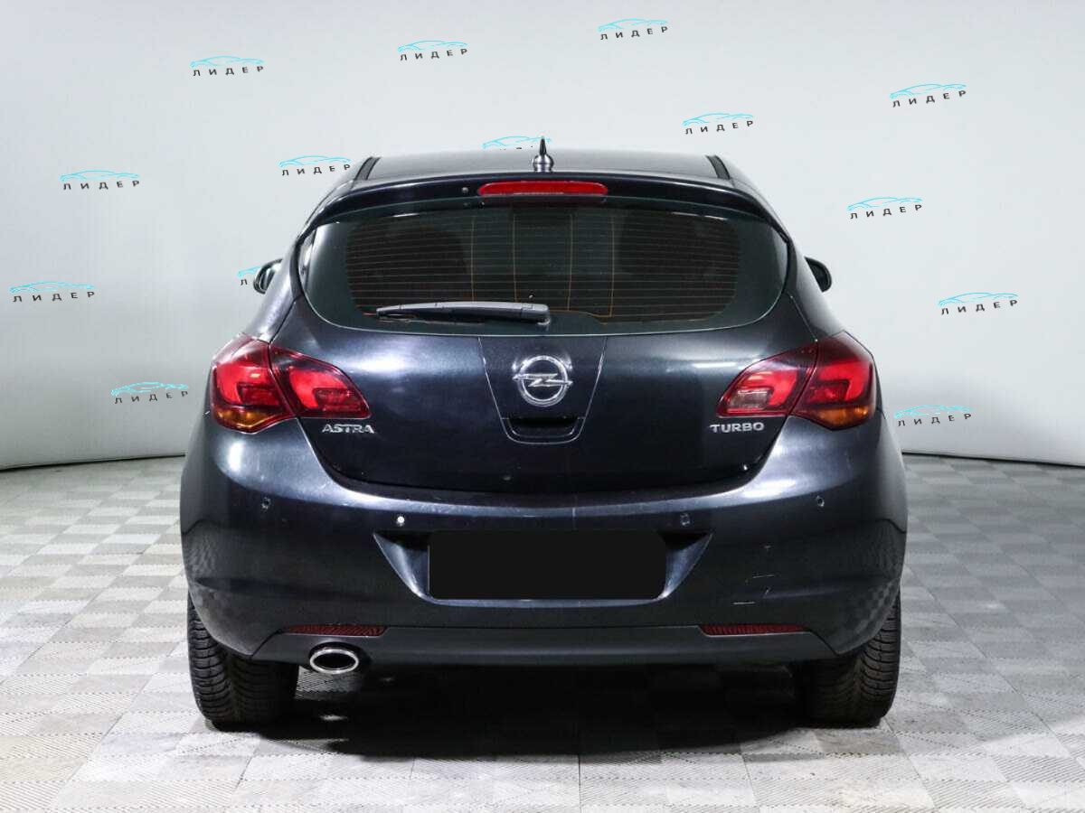 Б/У Опель Астра 2011 года. Фото: #4