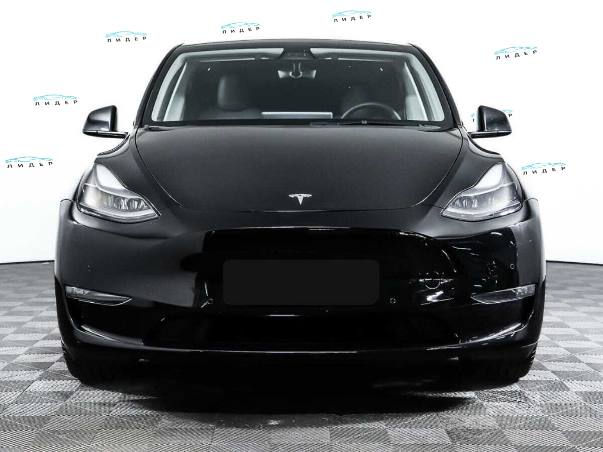 Б/У Тесла Модел У 2021 года. Фото: #1