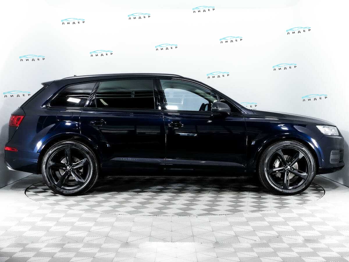 Б/У Ауди К7 2017 года. Фото: #3