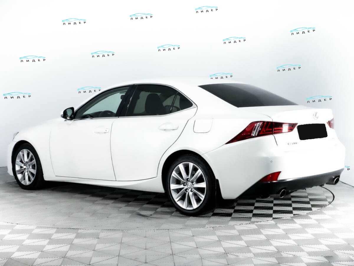 Б/У Лексус ИС 2015 года. Фото: #6