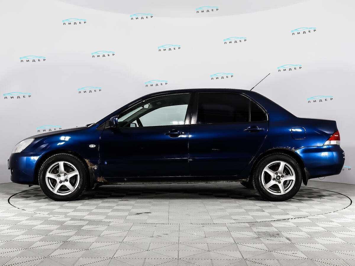 Б/У Митсубиши Лансер 2004 года. Фото: #7