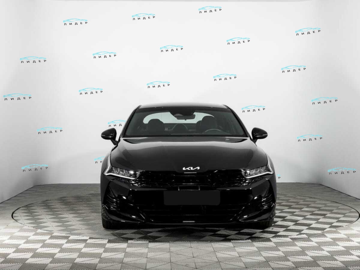 Б/У Киа К5 2022 года. Фото: #1