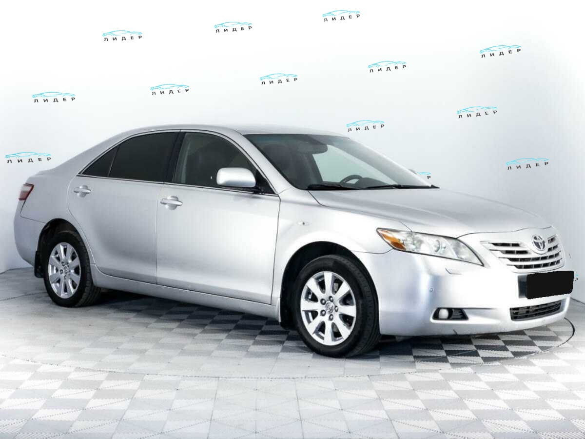 Б/У Тойота Камри 2007 года. Фото: #2