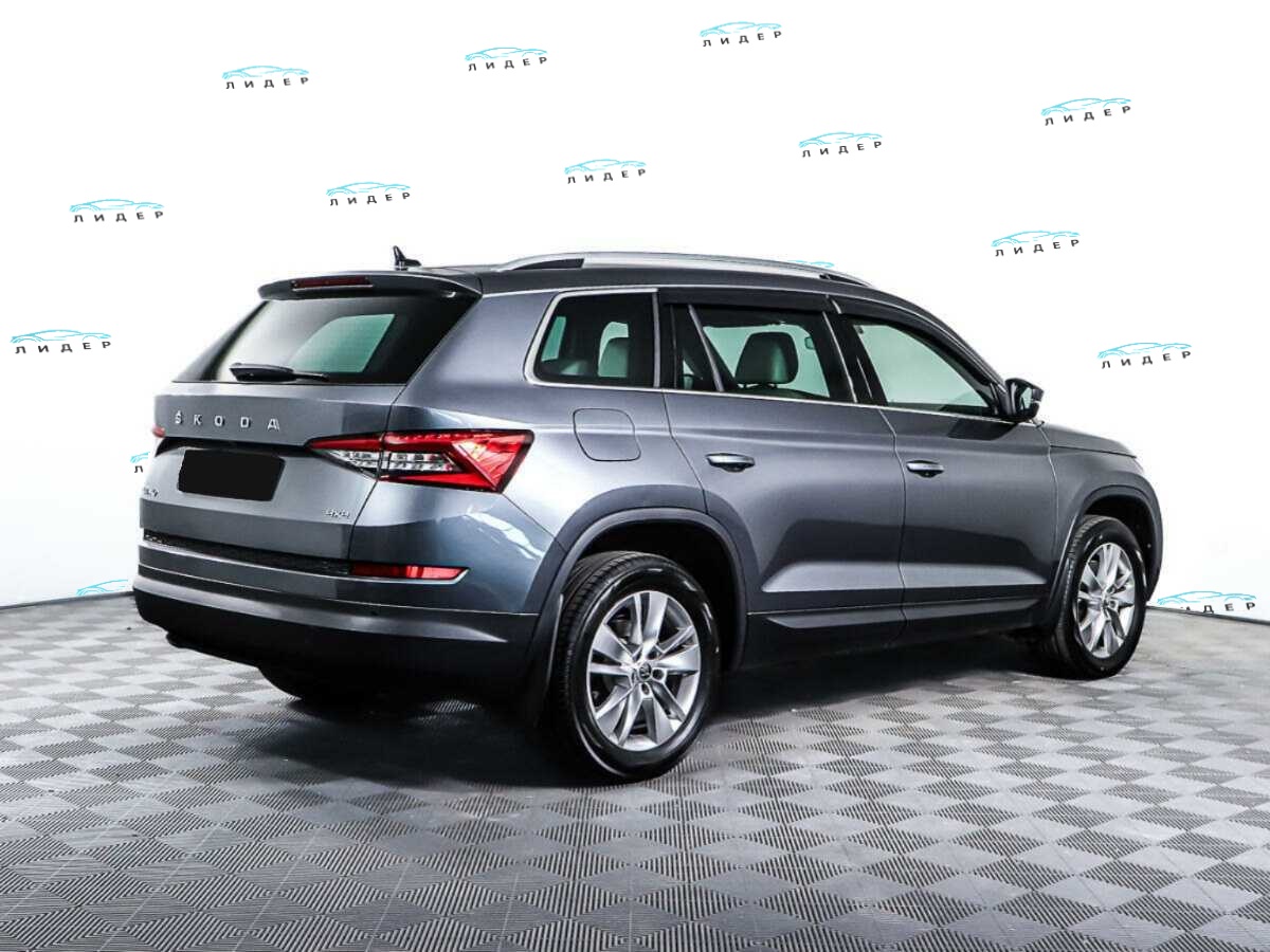Б/У Шкода Кодиак 2021 года. Фото: #4