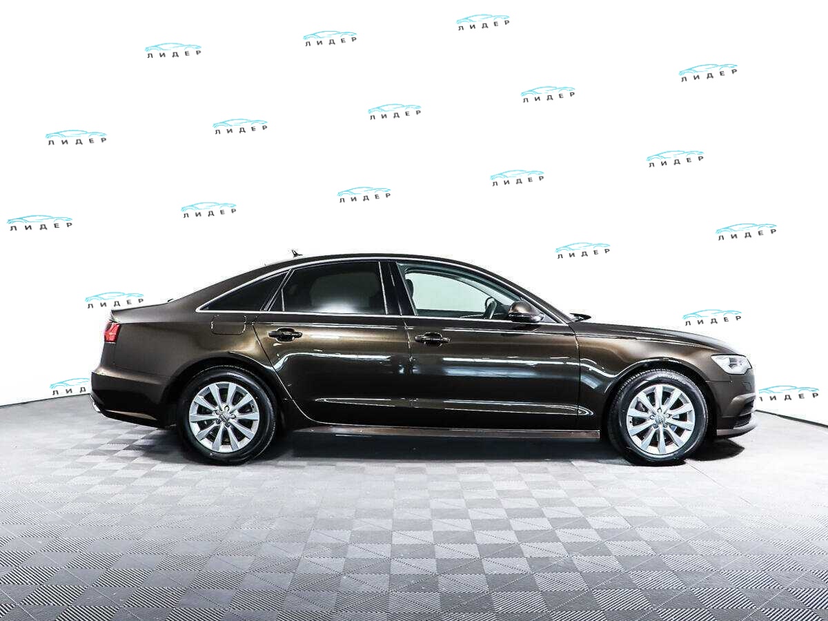 Б/У Ауди А6 2017 года. Фото: #3