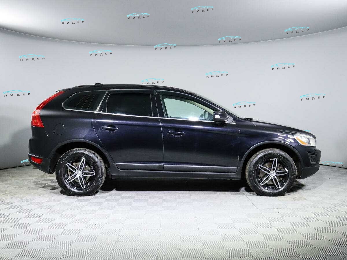 Б/У Вольво ИксЦ60 2010 года. Фото: #3