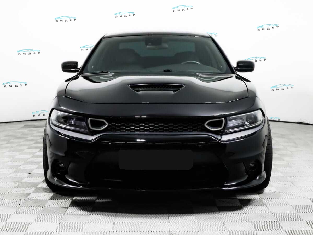 Б/У Додж Чарджер 2019 года. Фото: #1
