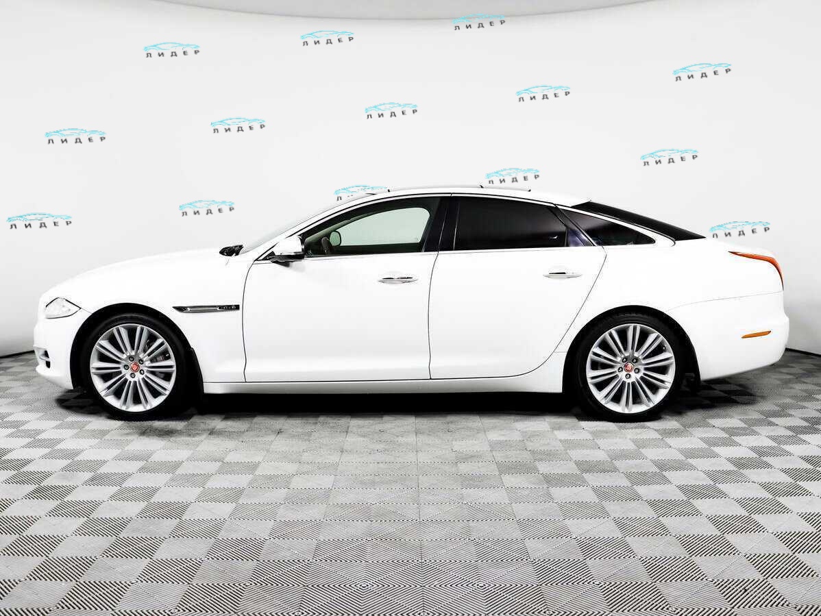 Б/У Ягуар ИксДжи 2012 года. Фото: #6