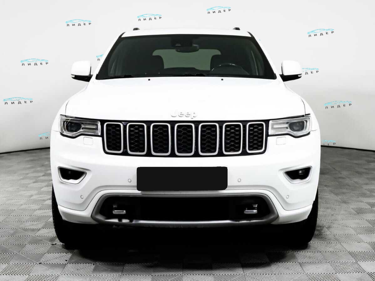 Б/У Джип Гранд Чироки 2017 года. Фото: #1
