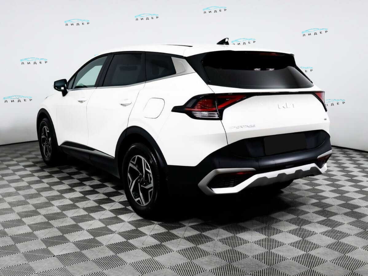 Б/У Киа Спортейдж 2023 года. Фото: #6