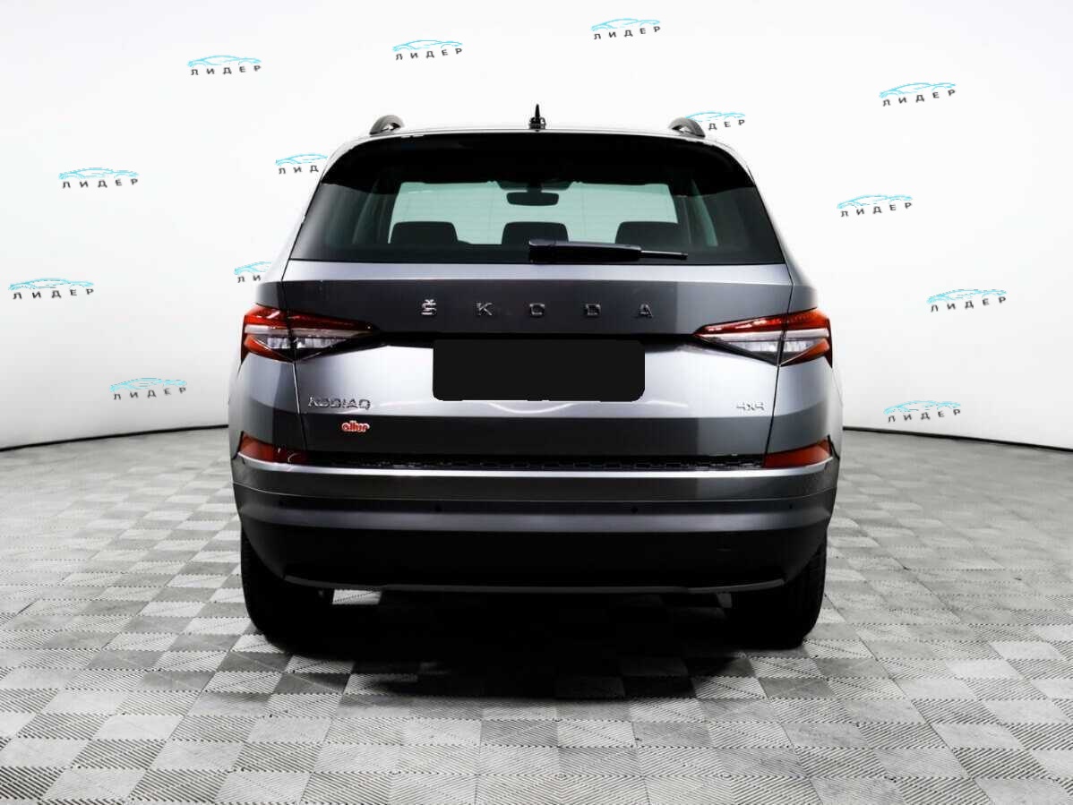 Б/У Шкода Кодиак 2024 года. Фото: #4