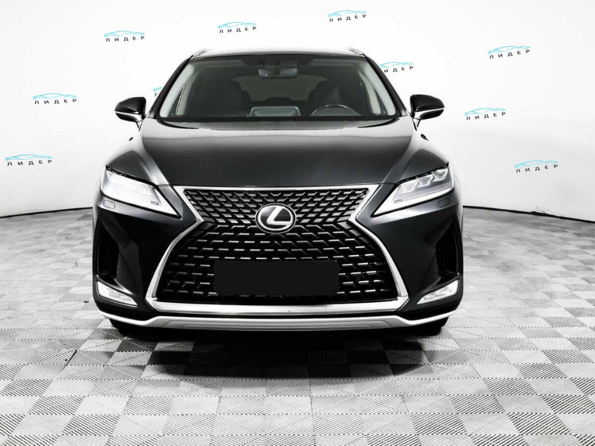 Б/У Лексус Р-Икс 2021 года. Фото: #1
