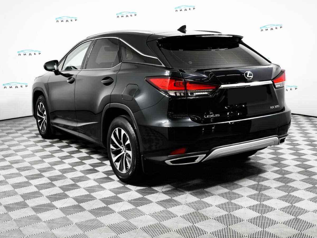 Б/У Лексус Р-Икс 2021 года. Фото: #6