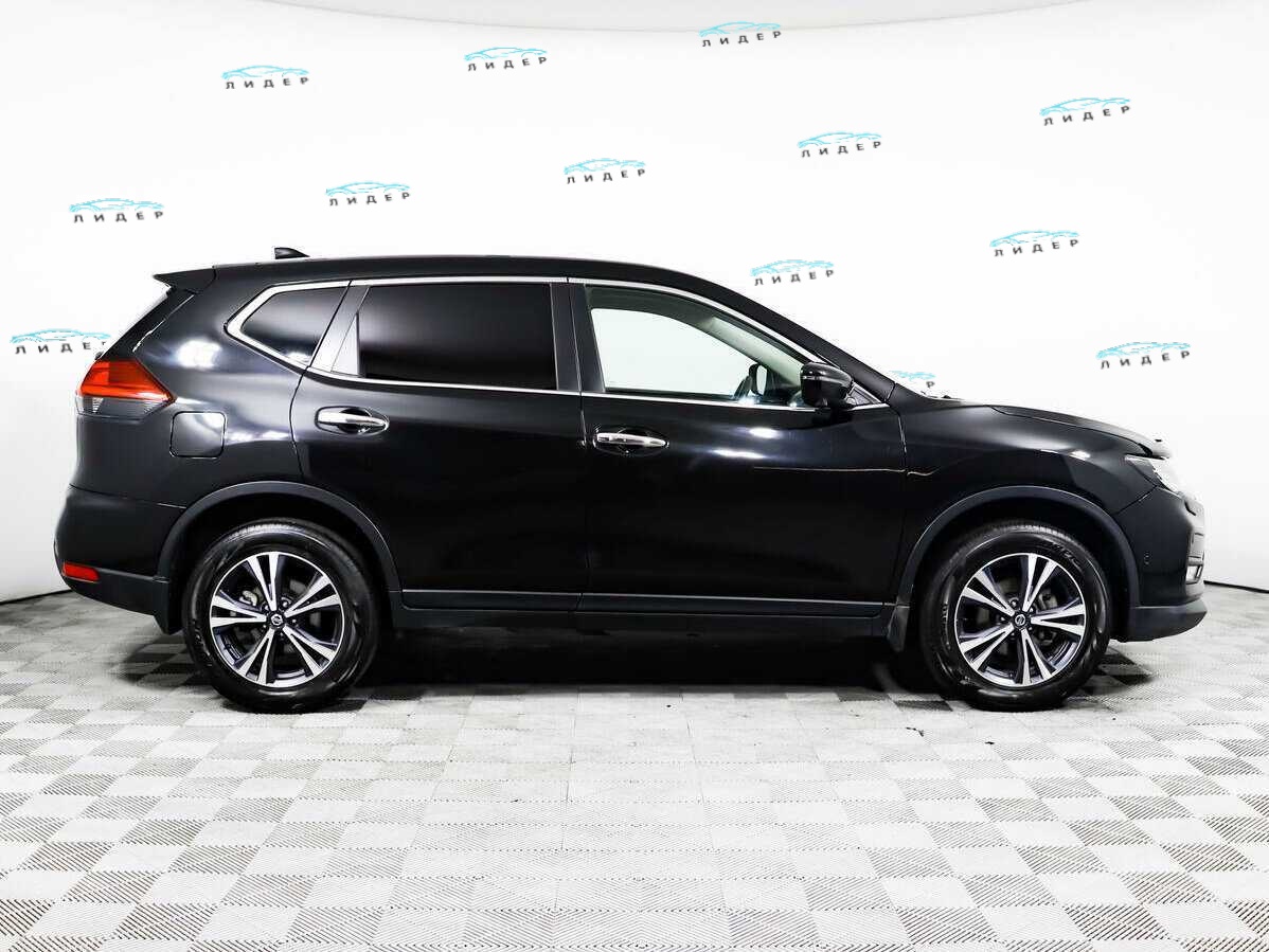 Б/У Ниссан Икс-Трейл 2021 года. Фото: #3