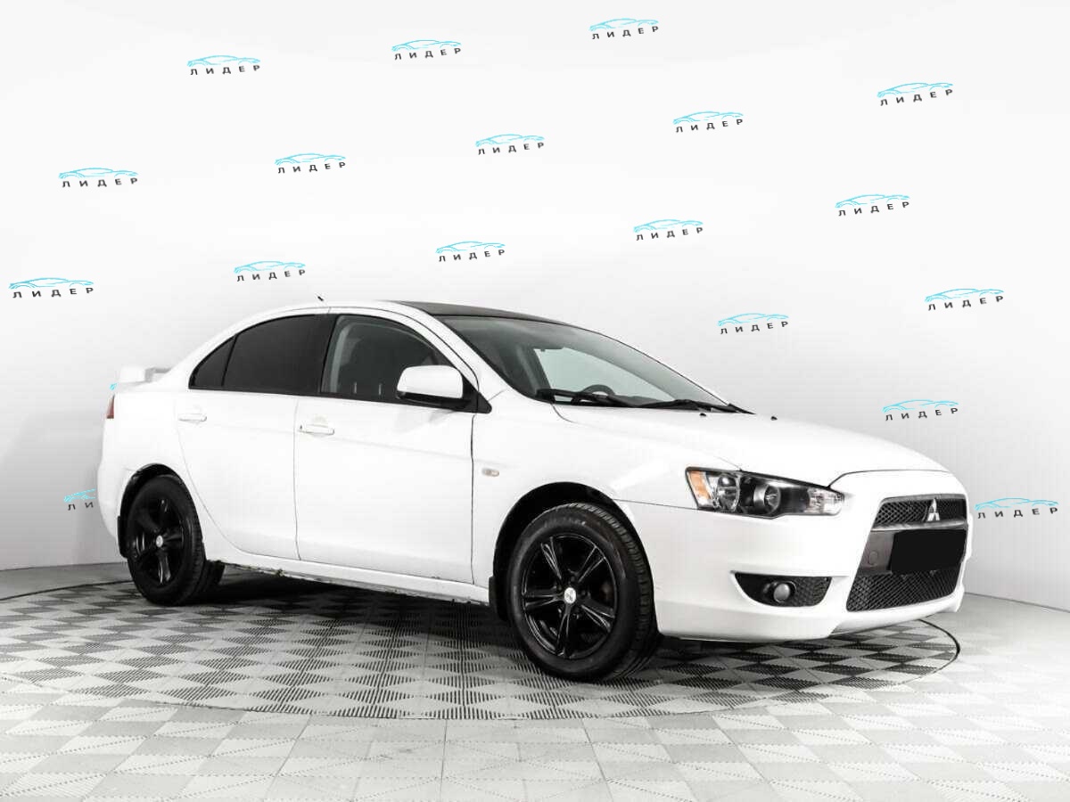 Б/У Митсубиши Лансер 2008 года. Фото: #2
