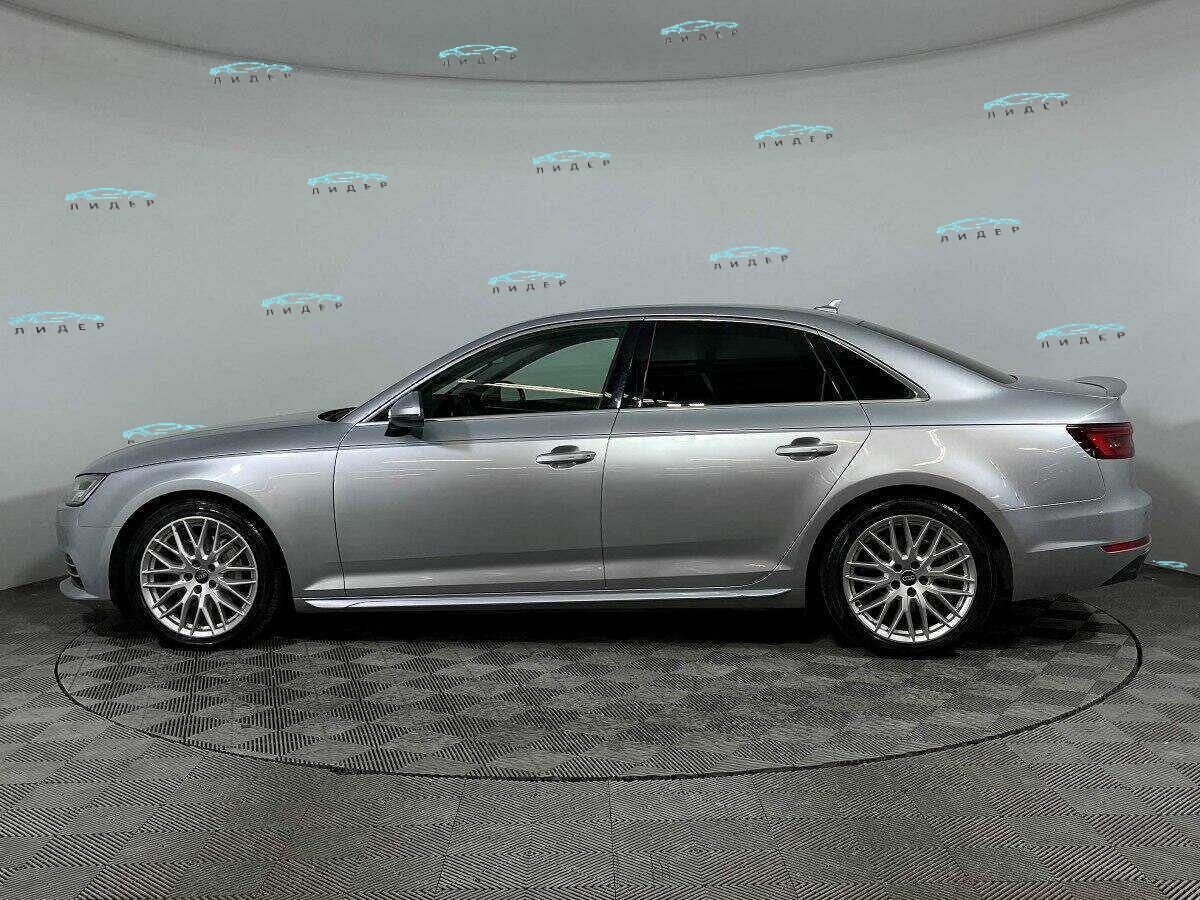 Б/У Ауди А4 2018 года. Фото: #7