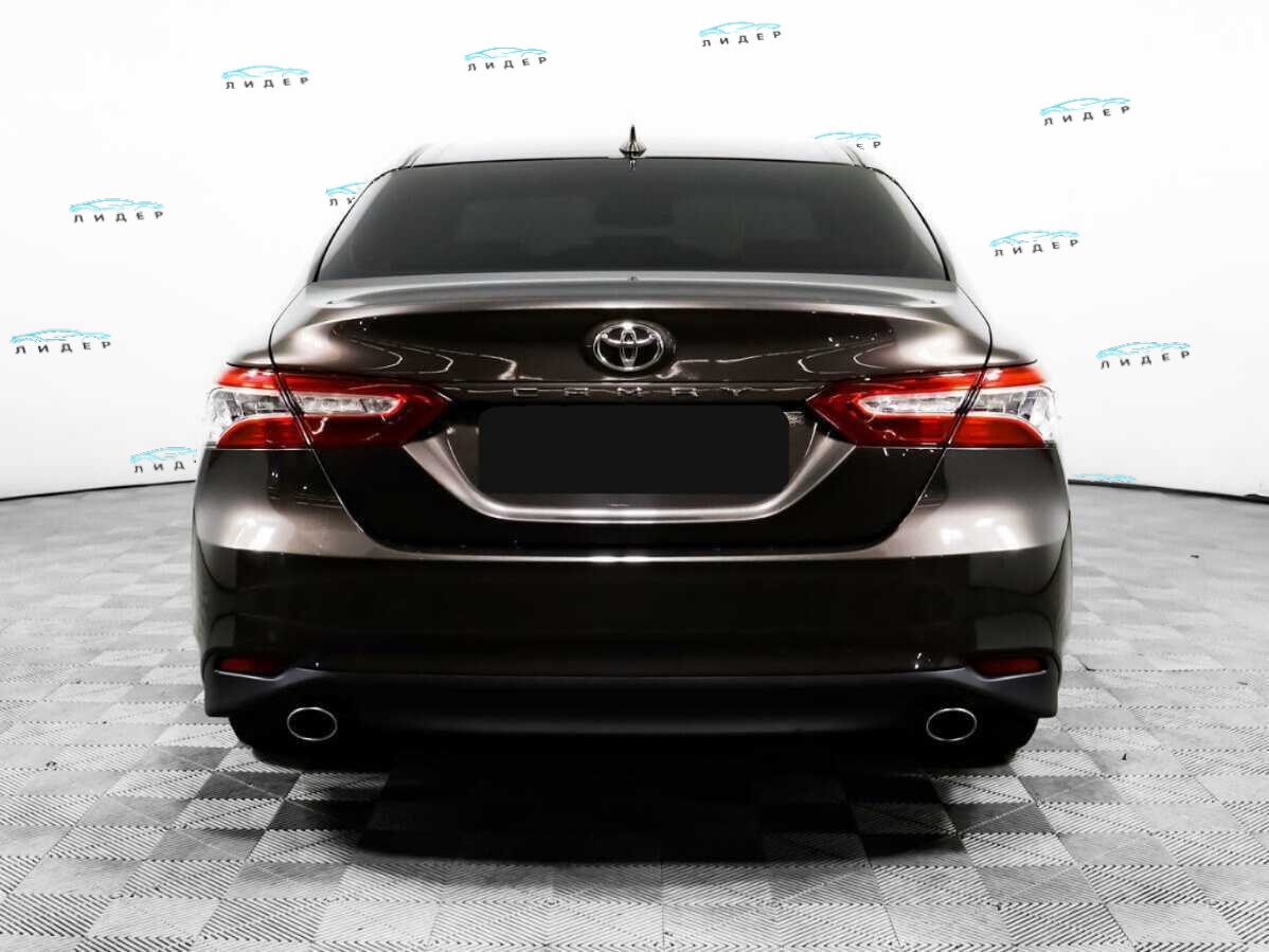 Б/У Тойота Камри 2020 года. Фото: #5