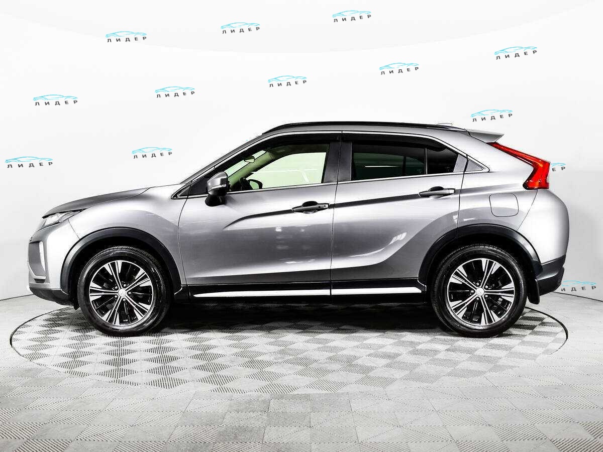 Б/У Митсубиши Еклипс Кросс 2018 года. Фото: #7