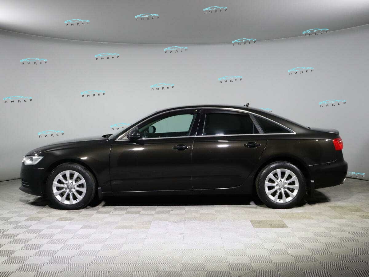 Б/У Ауди А6 2014 года. Фото: #7