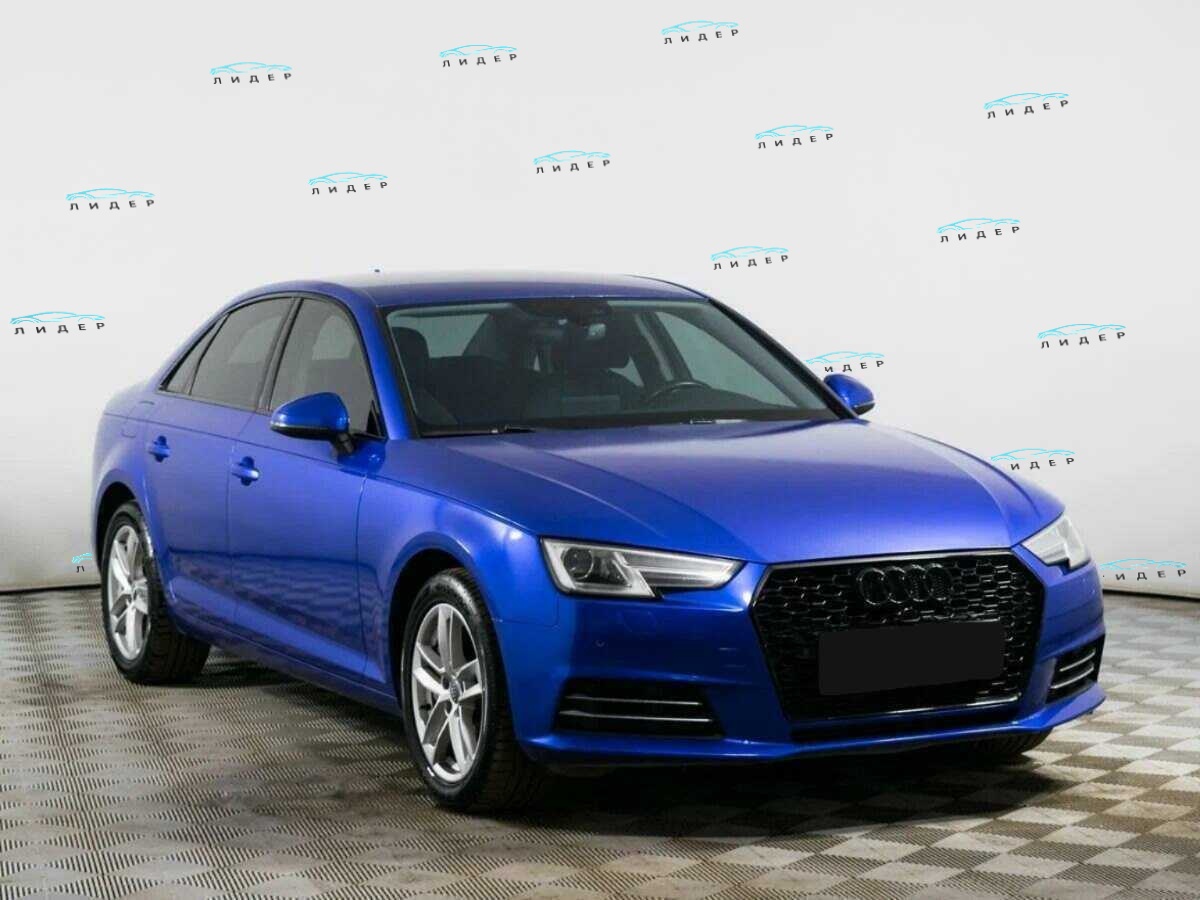 Б/У Ауди А4 2017 года. Фото: #2