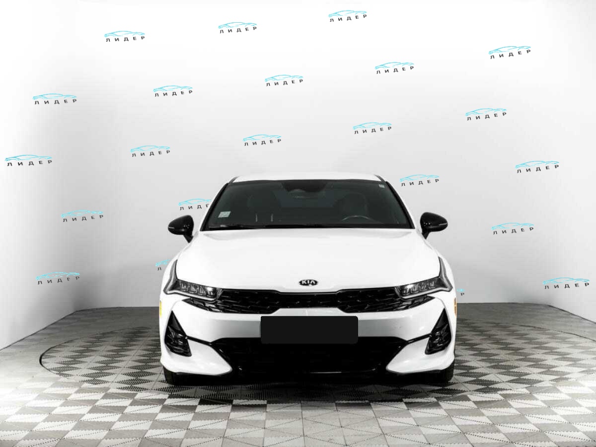 Б/У Киа К5 2021 года. Фото: #1