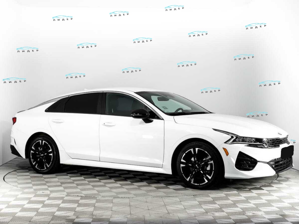 Б/У Киа К5 2021 года. Фото: #2