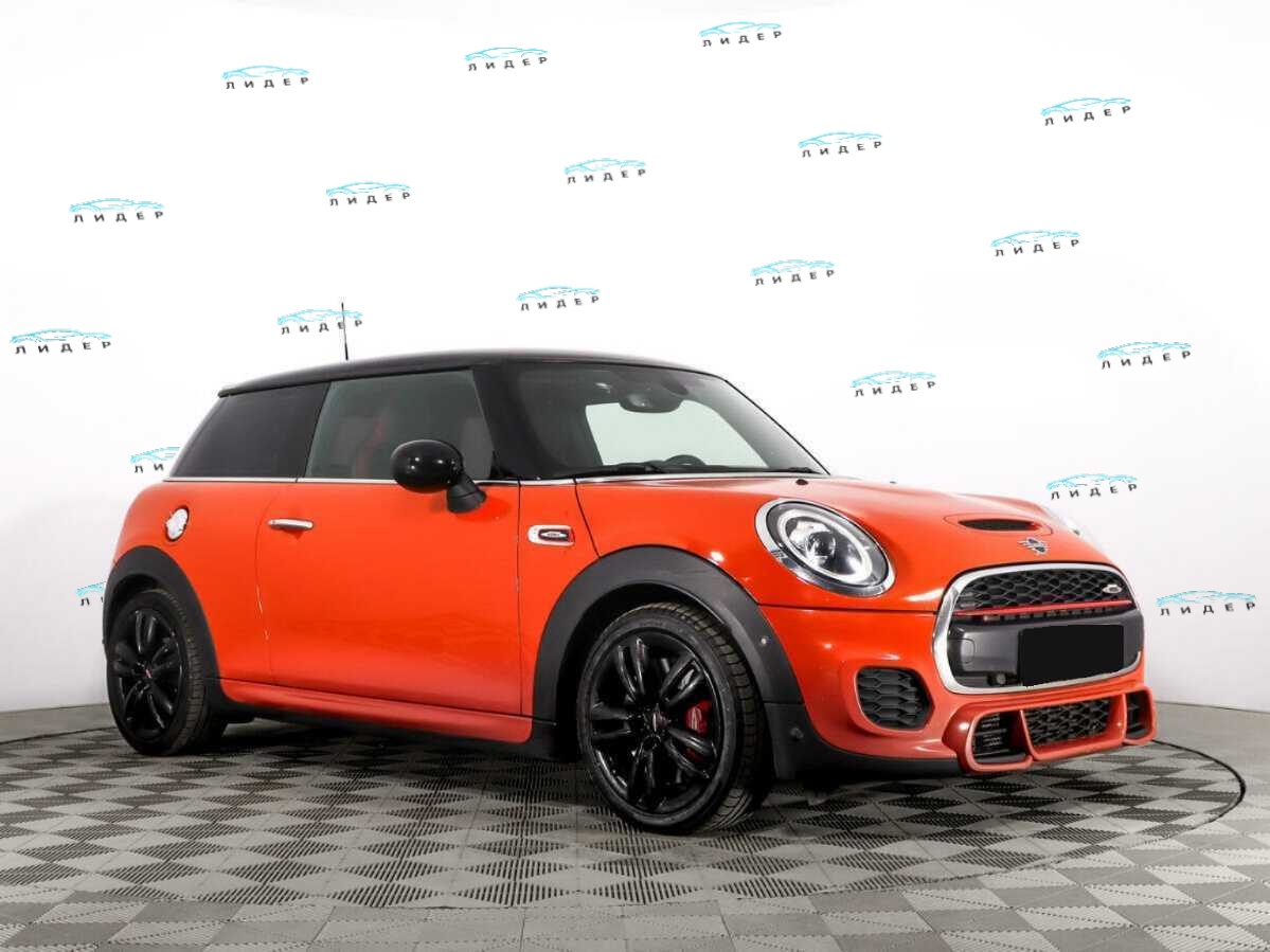 Mini Hatch 2018 года с пробегом. Фото: #2