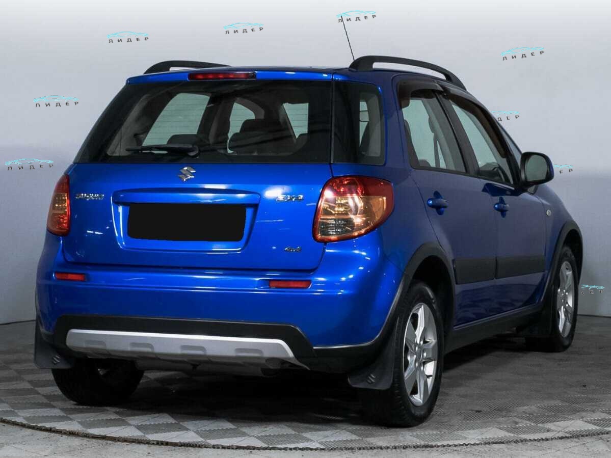 Б/У Сузуки С-Икс4 2011 года. Фото: #4