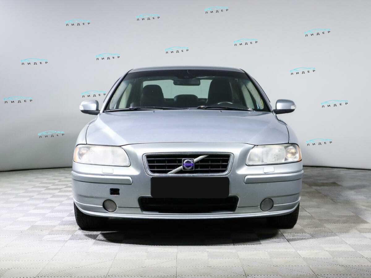 Б/У Вольво С60 2009 года. Фото: #1