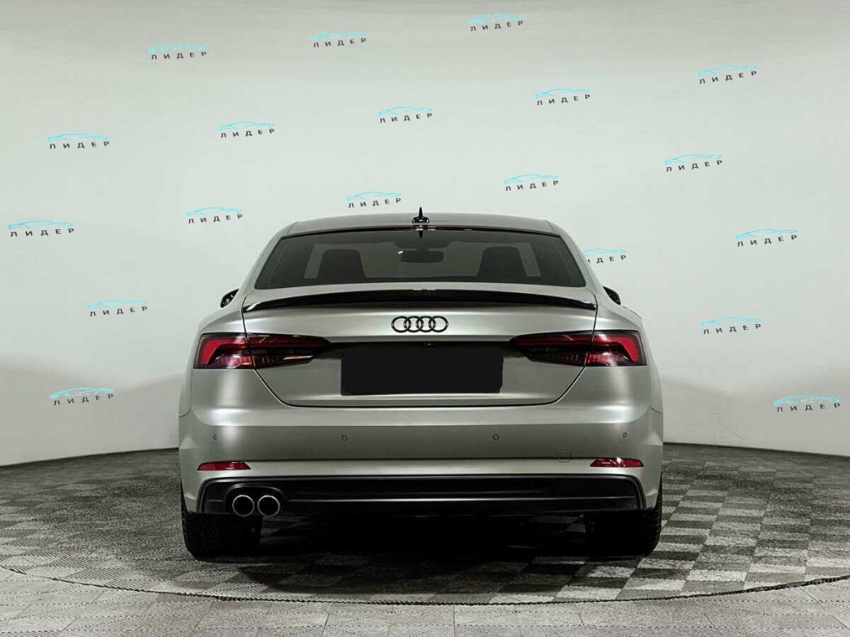 Б/У Ауди А5 2018 года. Фото: #5