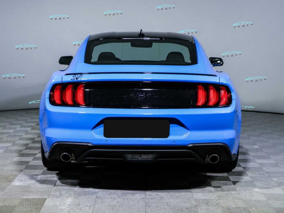 Б/У Форд Мустанг 2022 года. Фото: #4