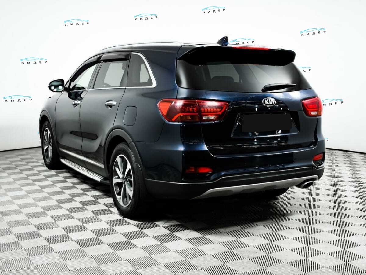 Б/У Киа Соренто 2018 года. Фото: #6