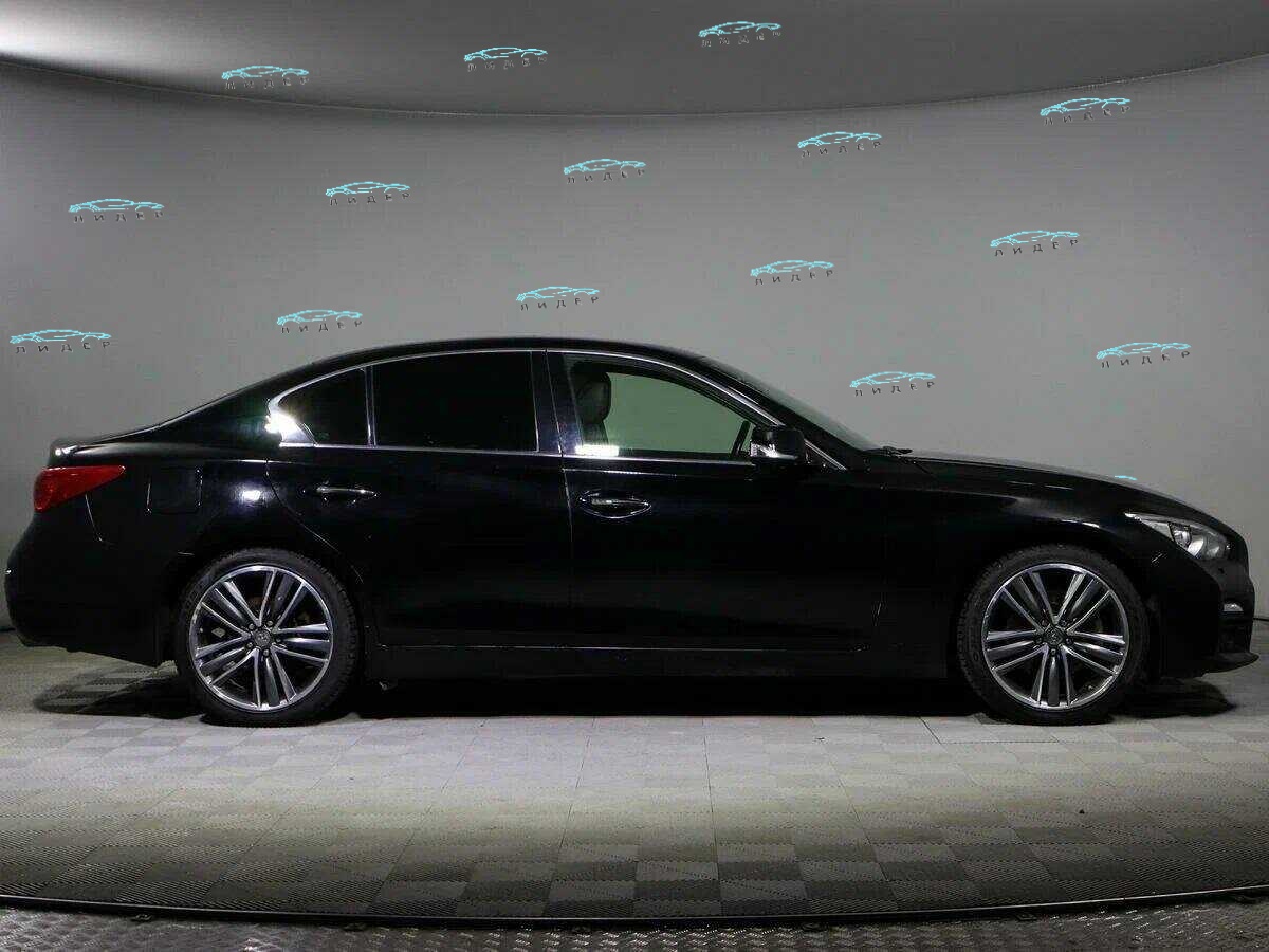 Б/У Инфинити К50 2014 года. Фото: #3