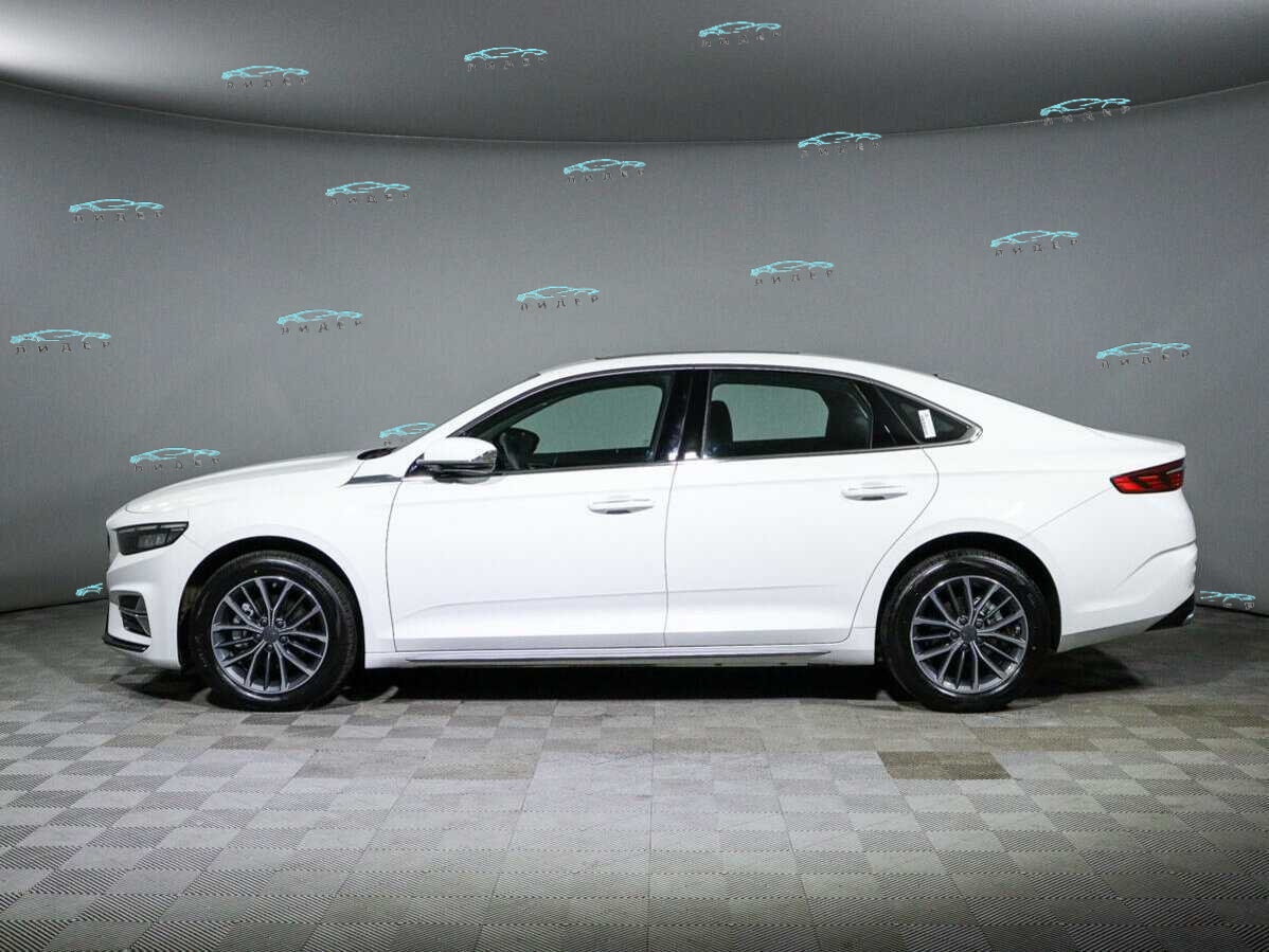 Б/У Джили Префейс 2023 года. Фото: #7