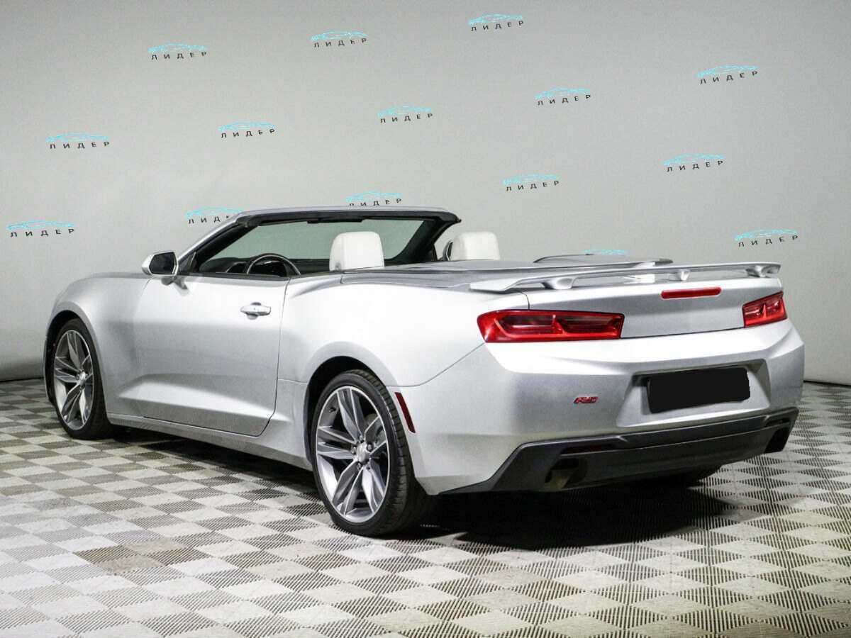 Б/У Шевроле Камаро 2016 года. Фото: #10