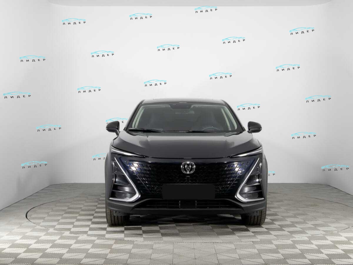 Б/У Чанган УНИ-Т 2023 года. Фото: #1