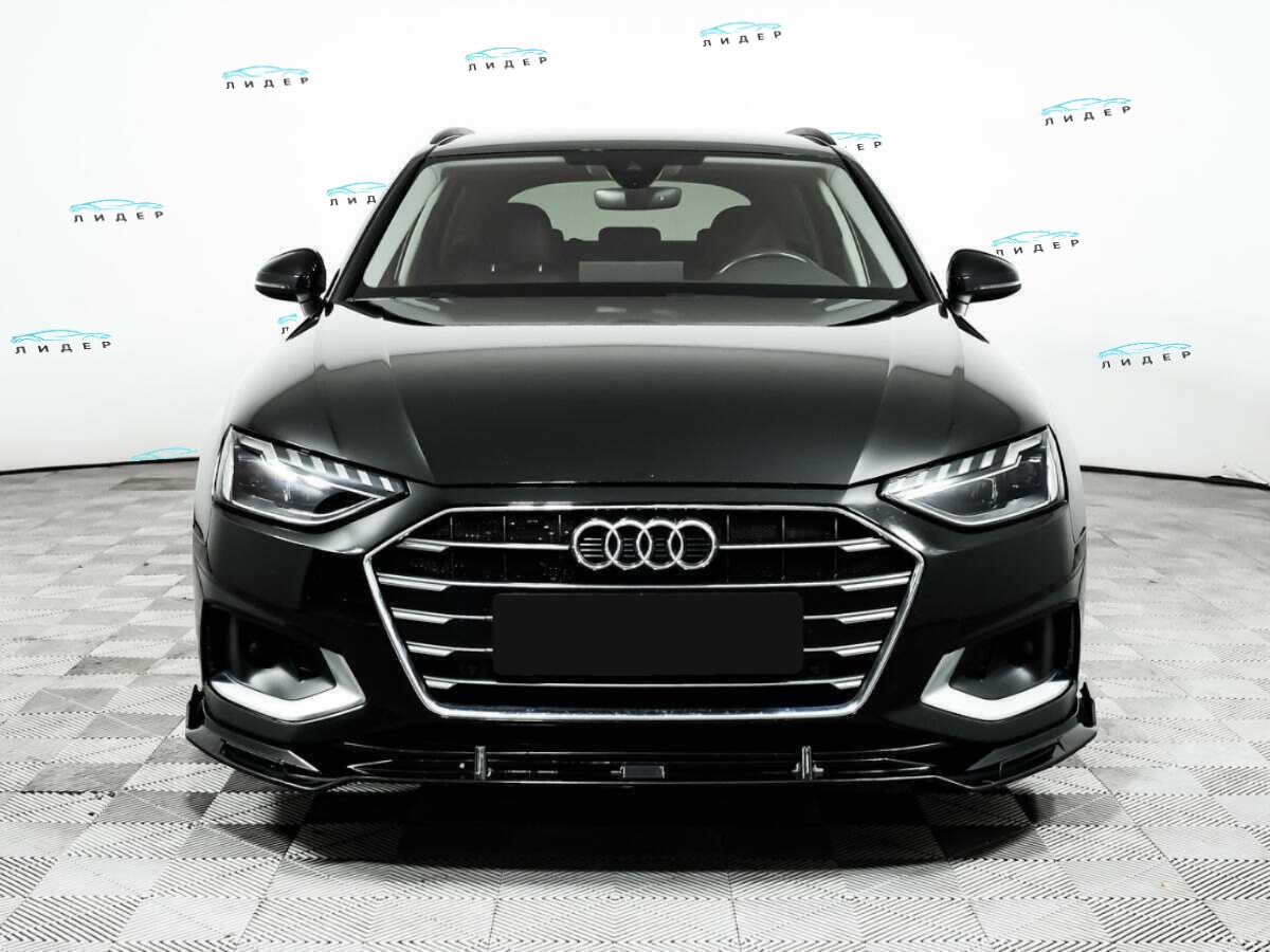 Б/У Ауди А4 2019 года. Фото: #1