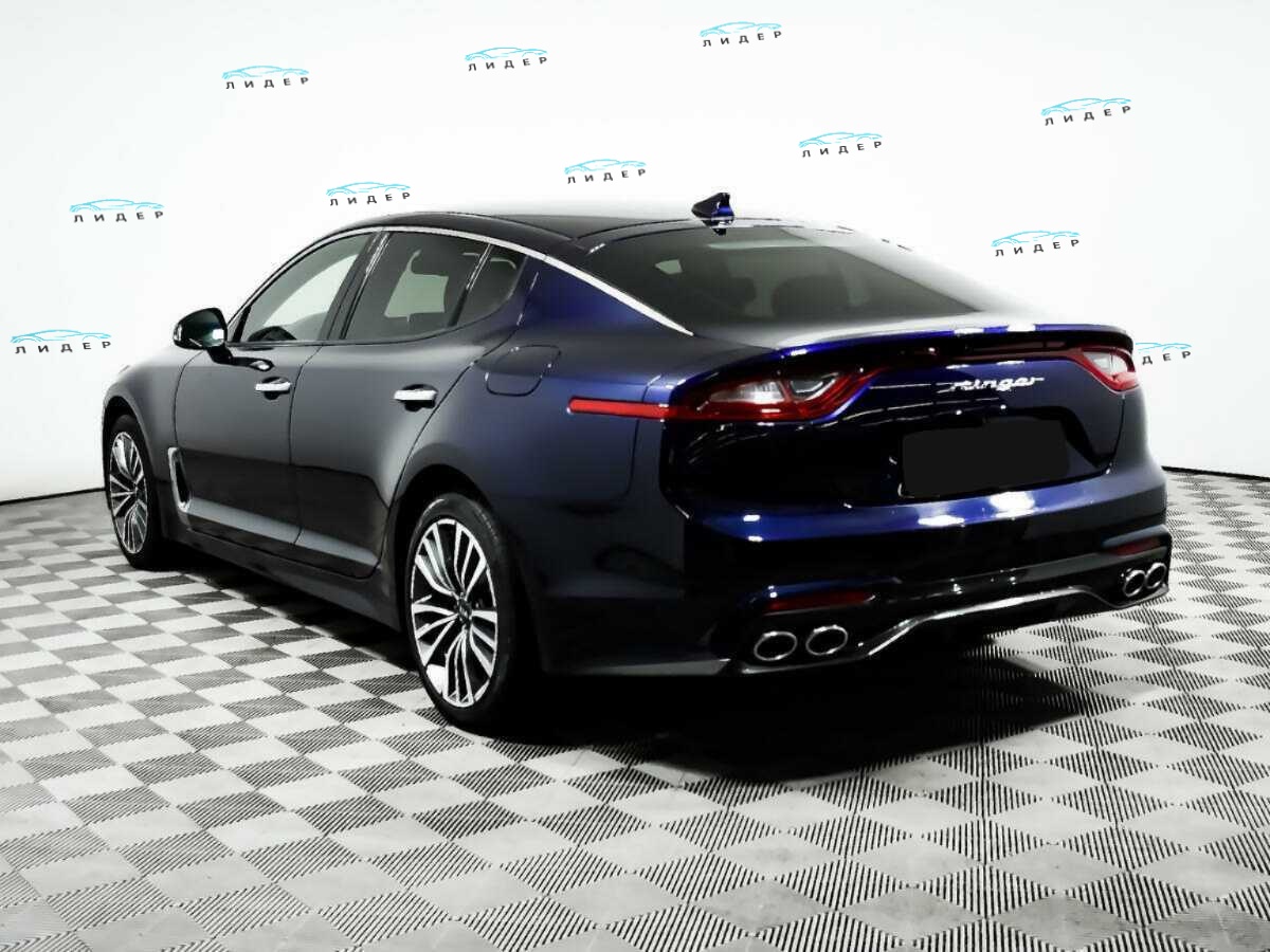 Б/У Киа Стингер 2018 года. Фото: #6