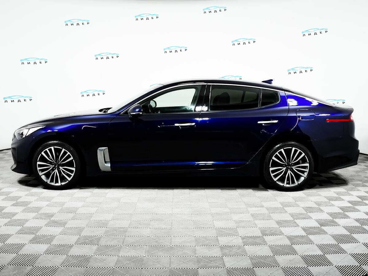 Б/У Киа Стингер 2018 года. Фото: #7