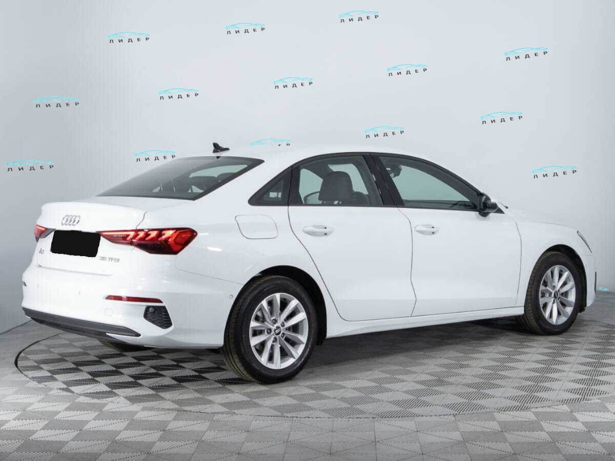 Б/У Ауди А3 2021 года. Фото: #4