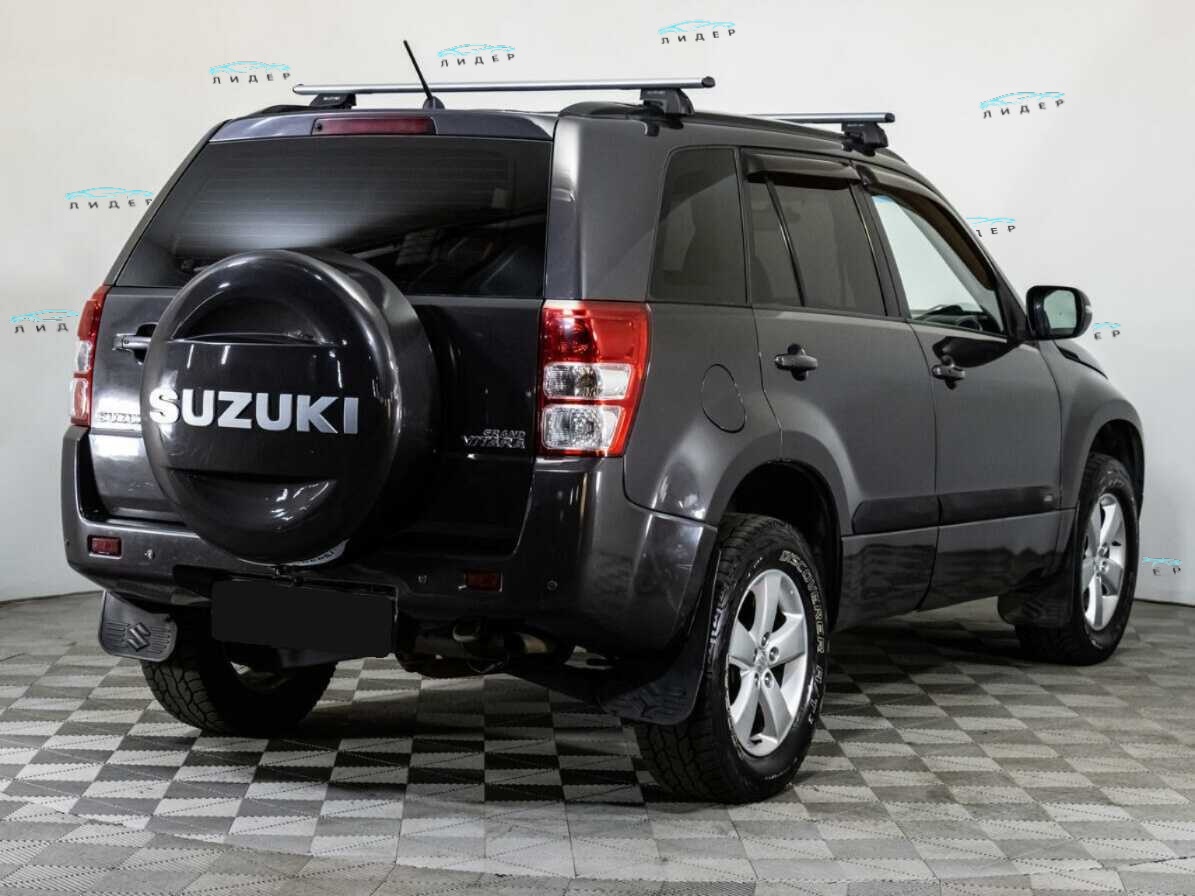 Б/У Сузуки Гранд Витара 2010 года. Фото: #3