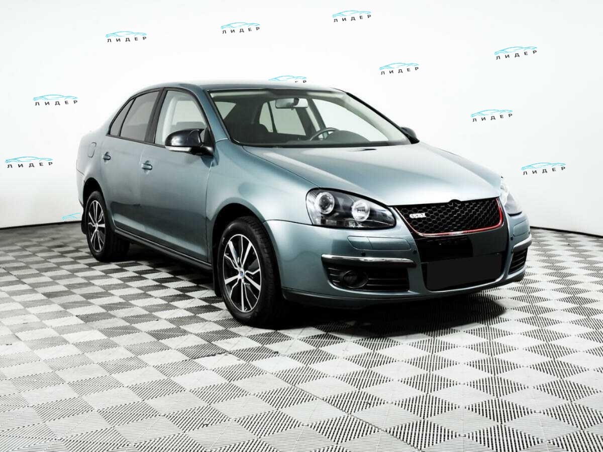 Б/У Фольксваген Джетта 2008 года. Фото: #2