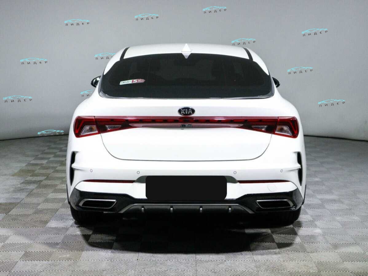 Б/У Киа К5 2021 года. Фото: #4
