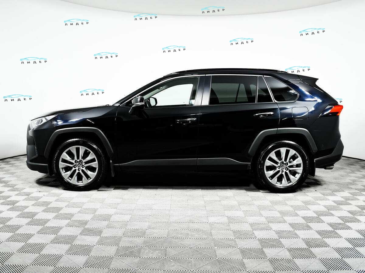 Б/У Тойота Рав4 2020 года. Фото: #7