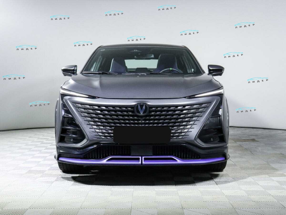 Б/У Чанган УНИ-Т 2023 года. Фото: #1