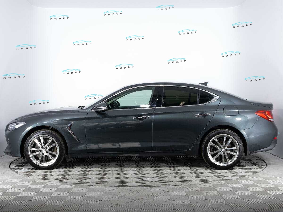 Б/У Генезис Г70 2018 года. Фото: #7