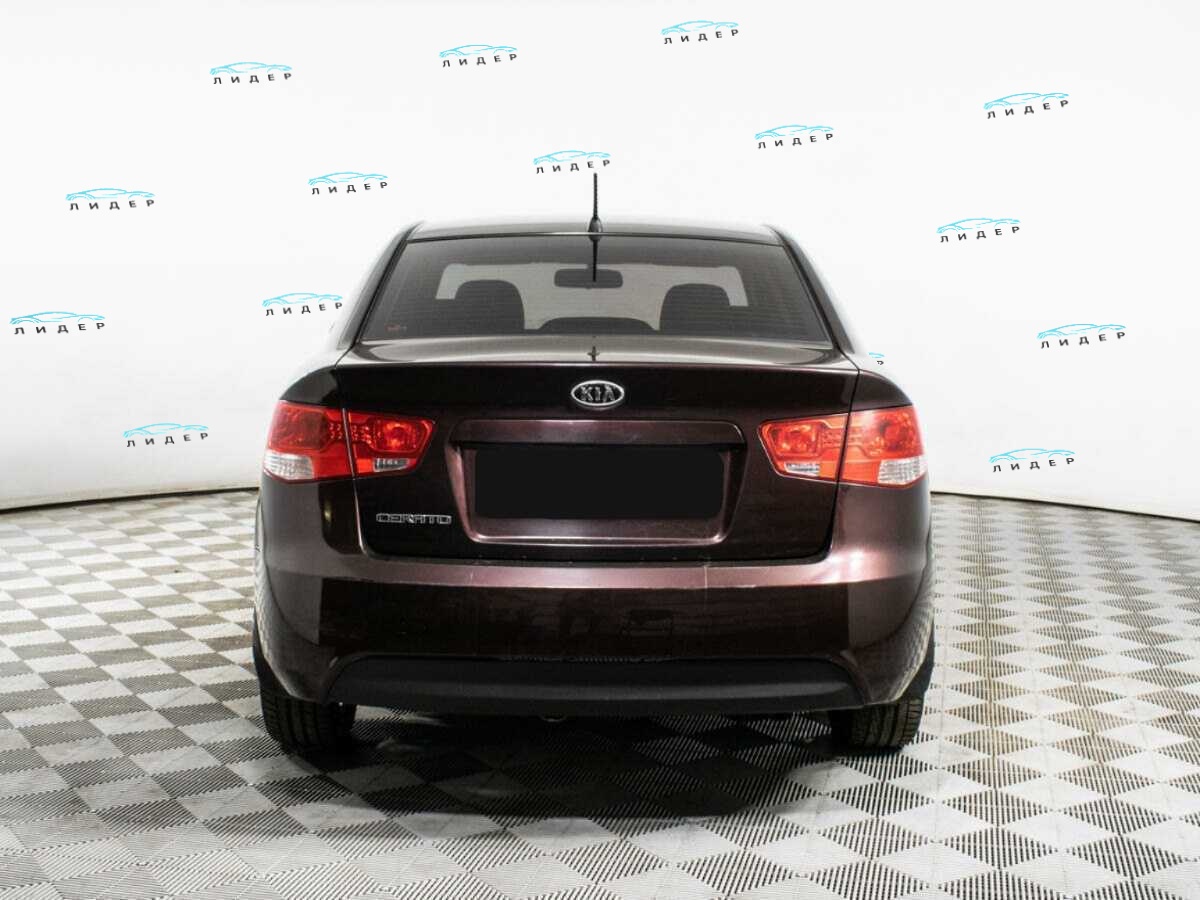 Б/У Киа Церато 2010 года. Фото: #4