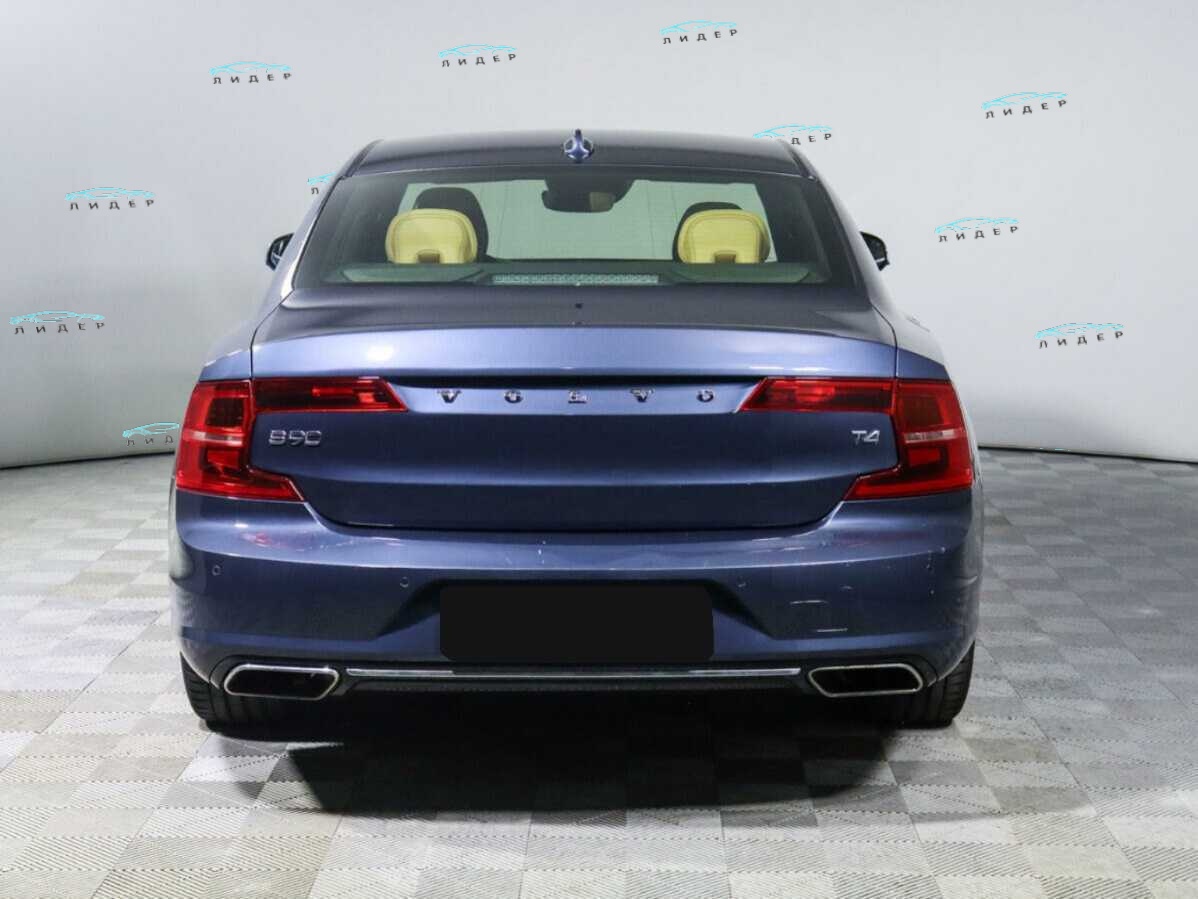 Б/У Вольво С90 2020 года. Фото: #4