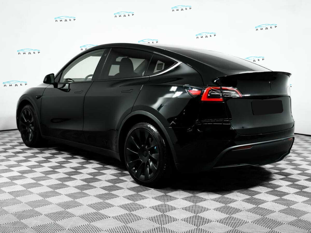 Б/У Тесла Модел У 2021 года. Фото: #6